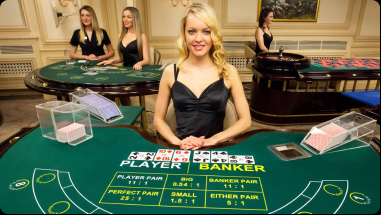 Multi seat baccarat